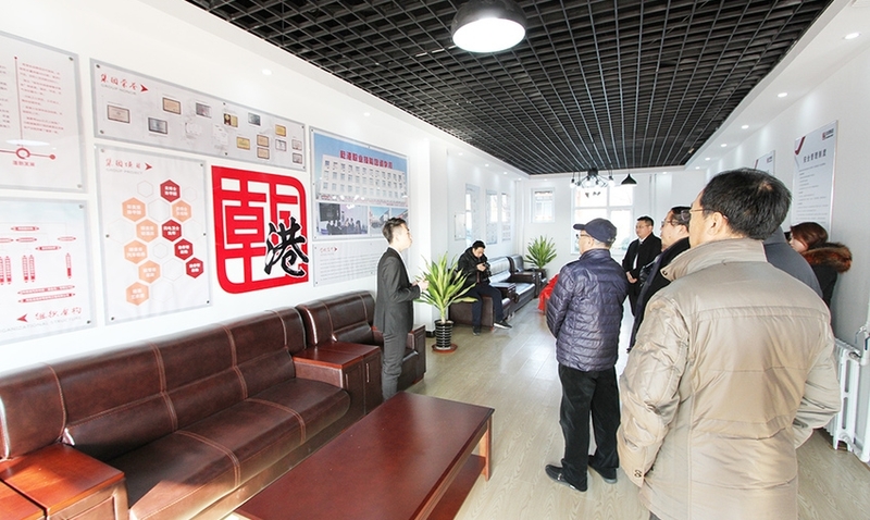 乾港商學(xué)院