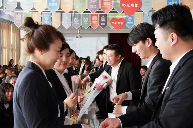 乾港女神節(jié) 乾港女神節(jié)